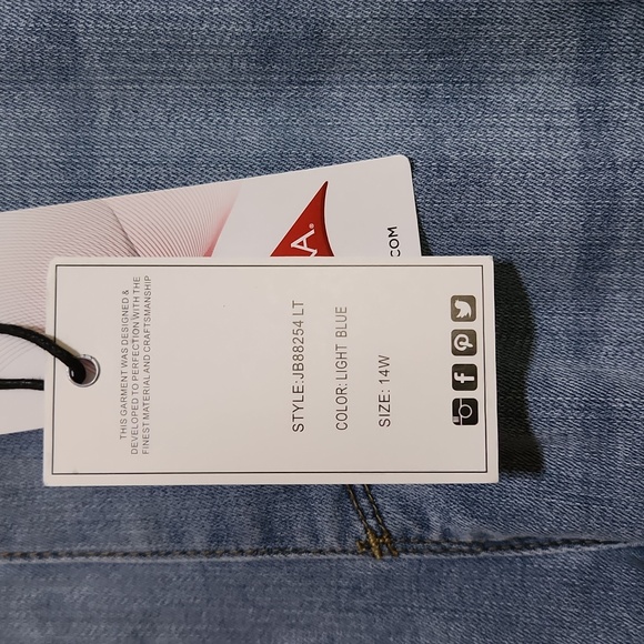 Judy Blue Skinny Fit Mid Rise 14w Nwt** - Picture 4 of 7